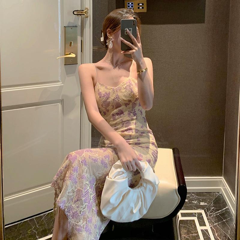 Đầm Hai Dây Đuôi Cá Họa Tiết Cánh Bướm