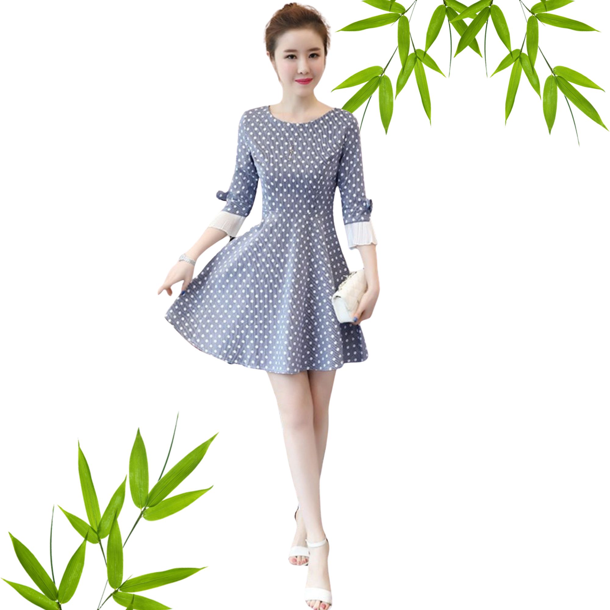 Đầm Xòe Chấm Bi chất vải Kaki Thun dầy dặn và co giãn. Đầm Thích hợp cho Chị/Em trong mọi hoàn cảnh nhé.... Làm việc văn phòng,đi chơi hoặc đi tiệc đều đẹp nhé