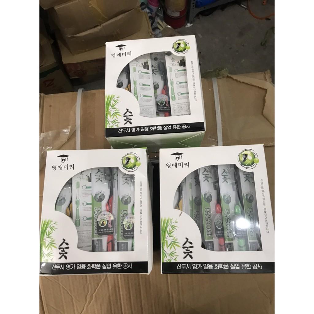 Hộp 30 bàn chải bossi hàng chính hãng .