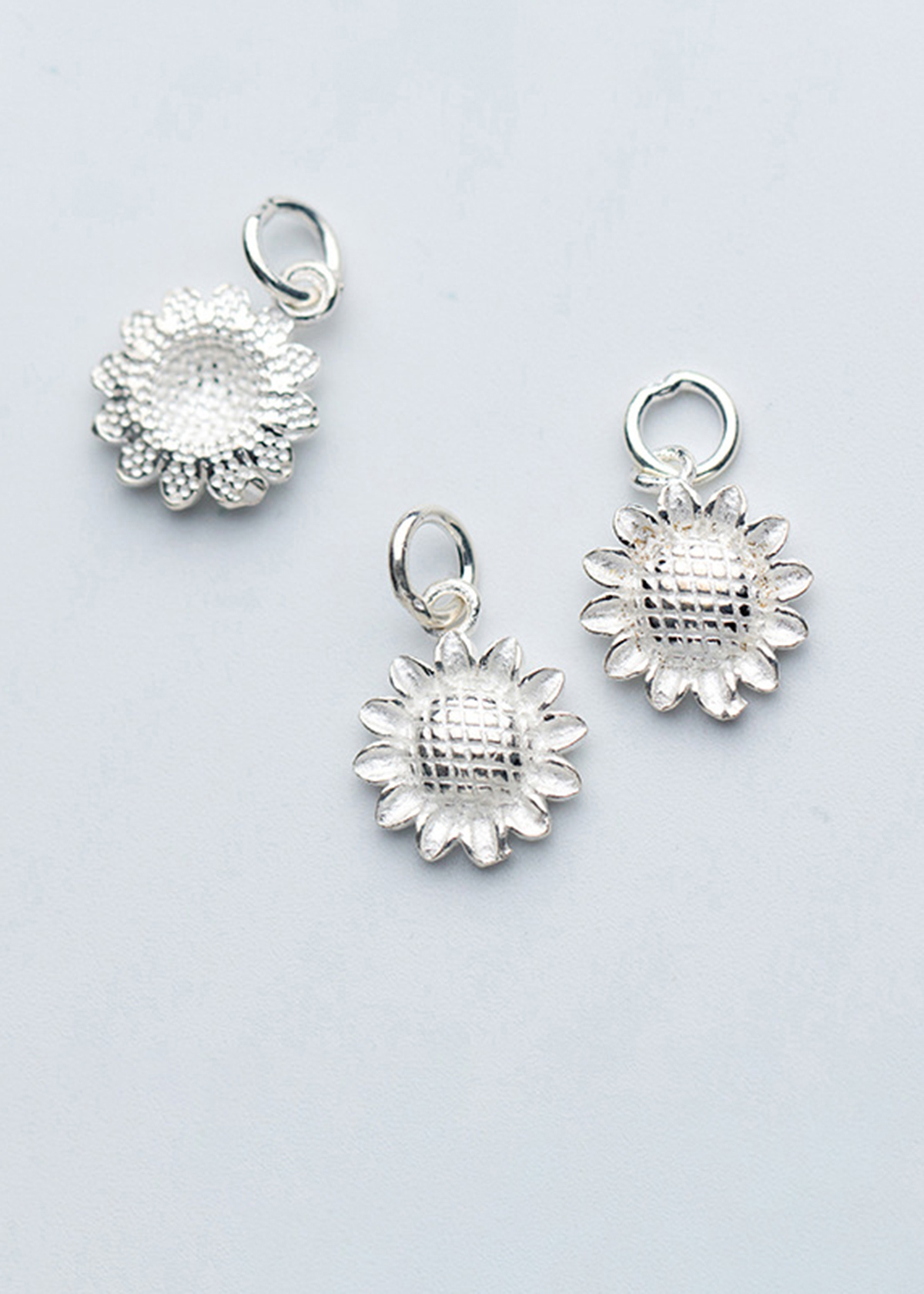 Combo 2 cái charm bạc Hoa hướng dương treo 2 - Ngọc Quý Gemstones