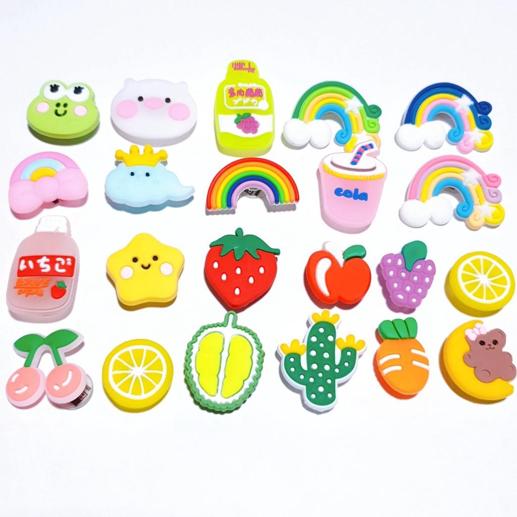 Nút hkdesign cài dép sticker jibbitz 2D loại nhựa mềm PVC nhiều mẫu