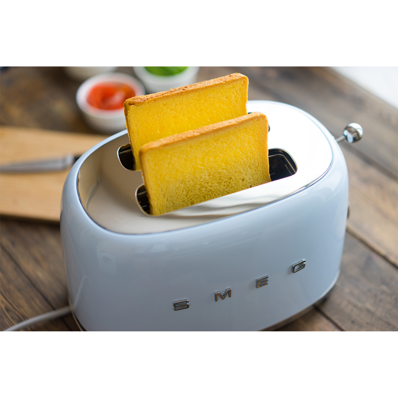 MÁY NƯỚNG BÁNH MÌ SMEG MÀU XANH TSF01PBEU/535.43.668 - HÀNG CHÍNH HÃNG