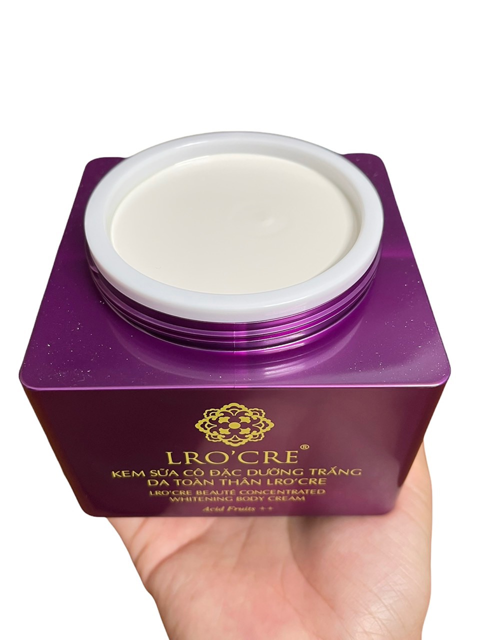 Kem sữa cô đặc dưỡng trắng lrocre