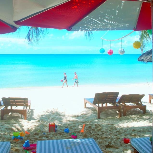 Coral Bay Resort 3* Phú Quốc - Bãi Biển Đẹp, Bữa Sáng, Gần Chợ Đêm, Ngay Trung Tâm Đông Dương