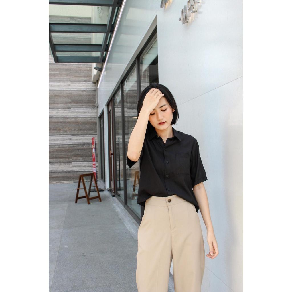 Áo sơ mi nữ tay ngắn , sơ mi công sở phom suông , hàng thiết kế chất vải dày dặn không nhăn, ảnh chụp thật