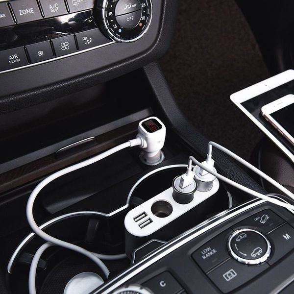 Tẩu sạc oto 5 cổng Hoco z13 có màn hình led hiển thị điện áp - cốc sạc ô tô củ sạc xe hơi - hàng chính hãng