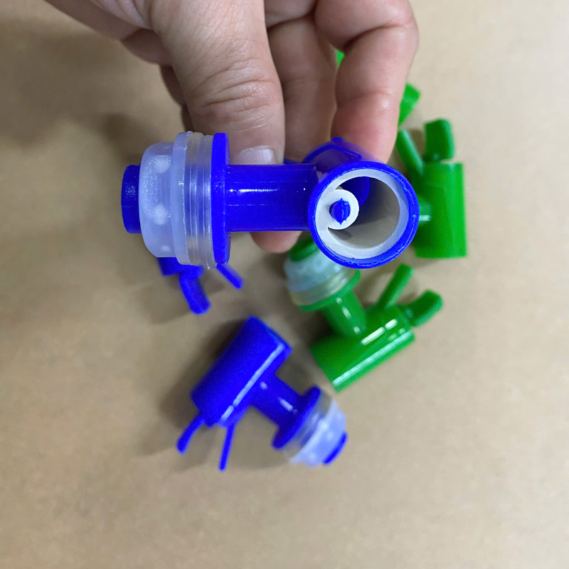 Vòi bình nước lọc 20 lít | Vòi nhựa thay thế bình nước lọc 20l màu xanh dương, xanh lá nhựa cao cấp, dễ dàng lắp ráp