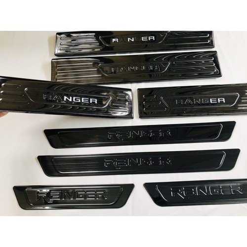 Ốp Bậc Chân Trong, Ngoài Titan dành cho xe Ford Ranger 2016 2019 2020 2021