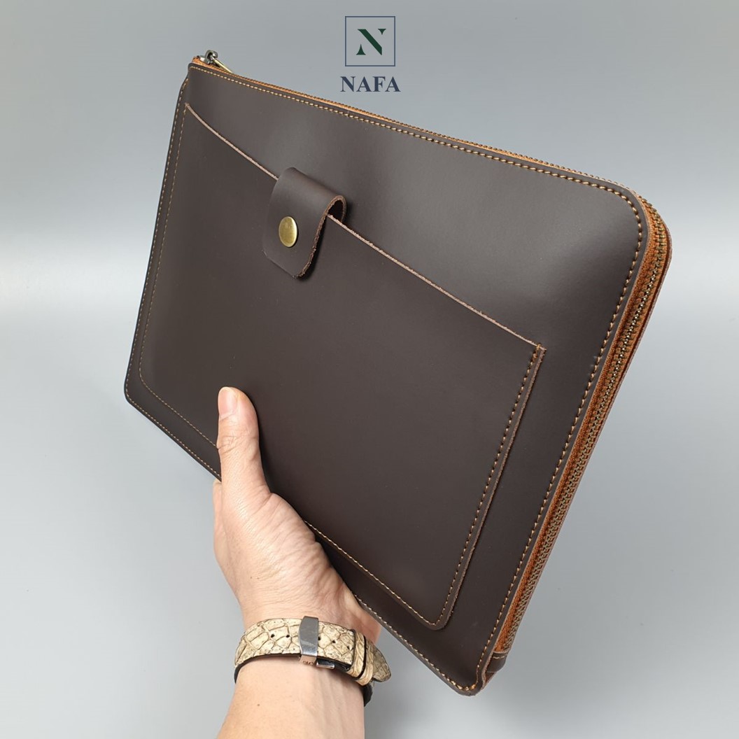 Clutch cầm tay nam, túi đựng macbook, ipad 12inch NAFA CL139 da bò sáp - màu nâu