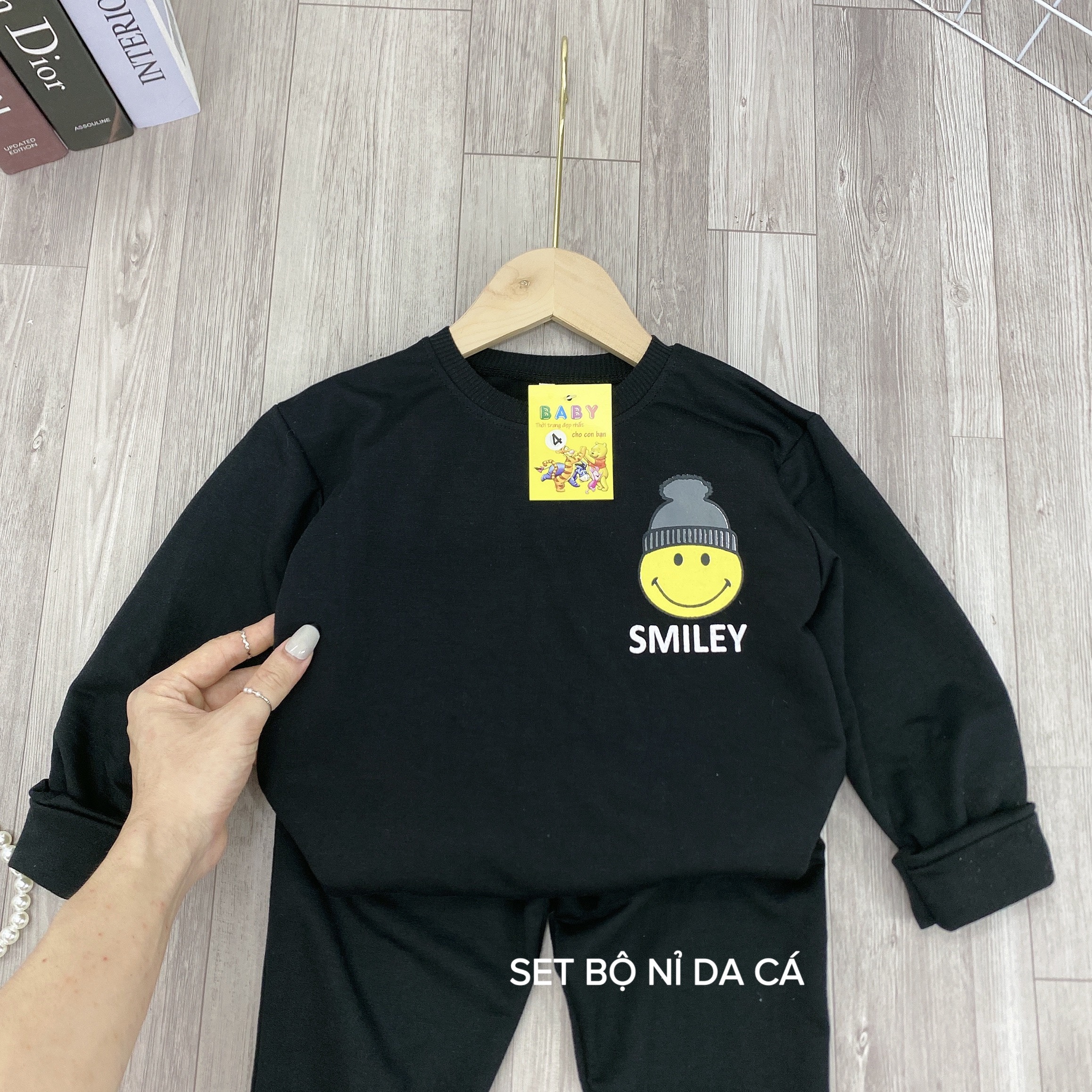 Bộ quần áo nỉ thu đông &quot;SMIILEY&quot; 14-45kg cho bé trai 4-15 tuổi. Vải da cá dày dặn. Co giãn tốt. G38