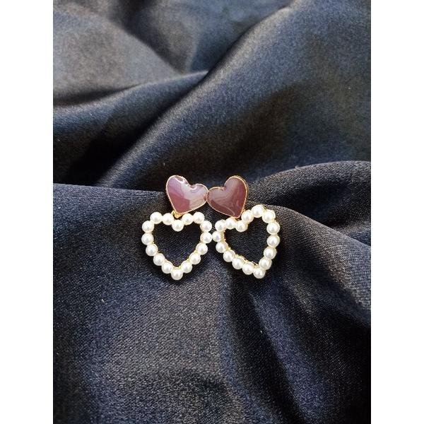 KHUYÊN TAI NỮ GIAO MẪU NGẪU NHIÊN