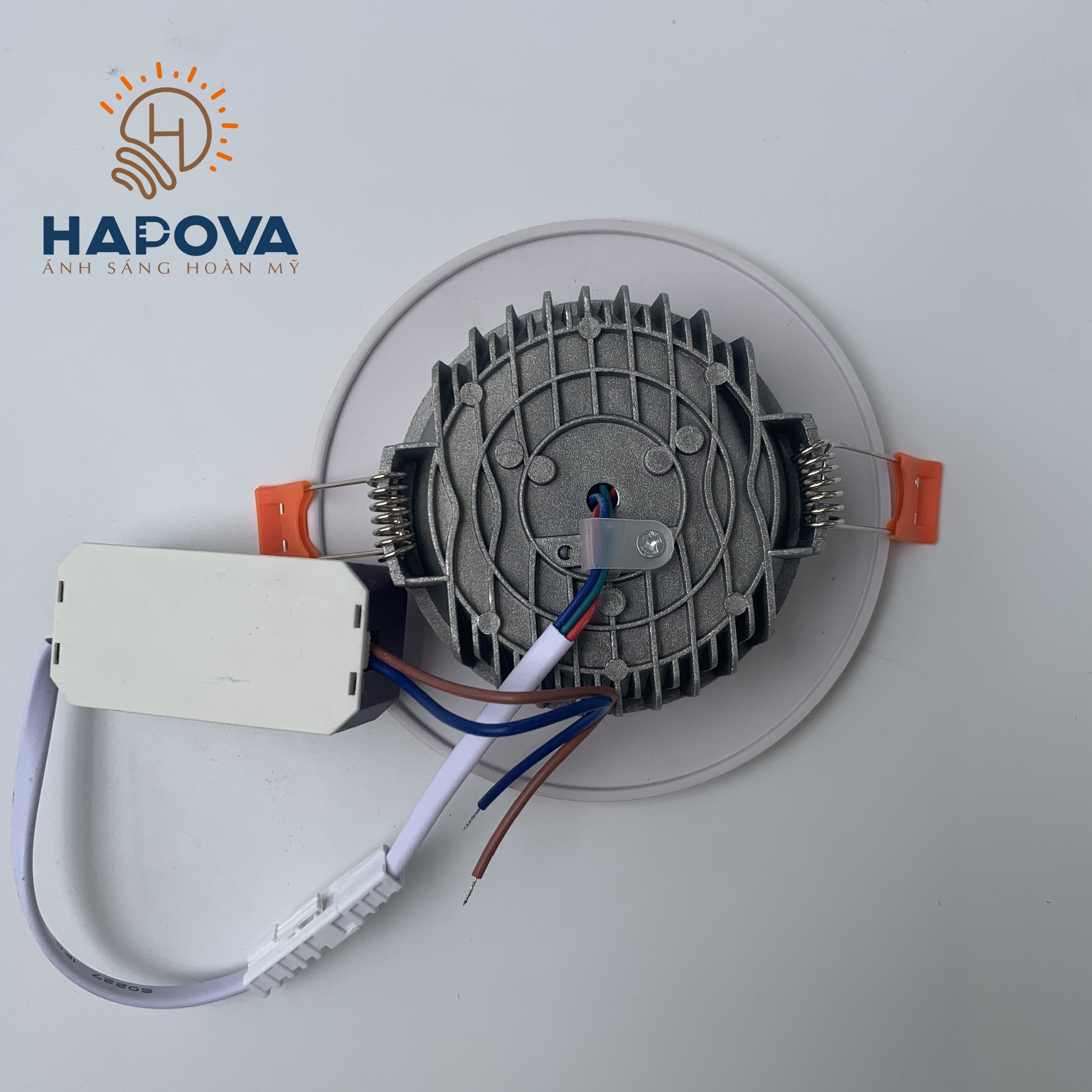 Đèn âm trần, đèn ốp trần phòng khách HAPOVA LONAS AT 02