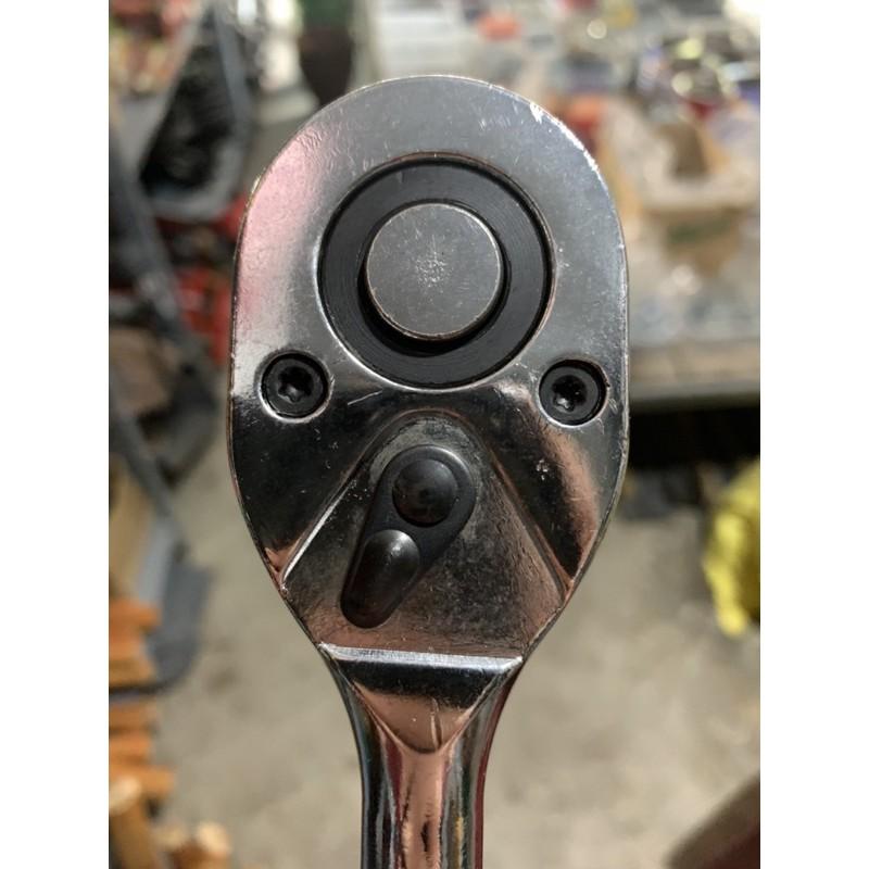 Cần lắc tự động 1/2