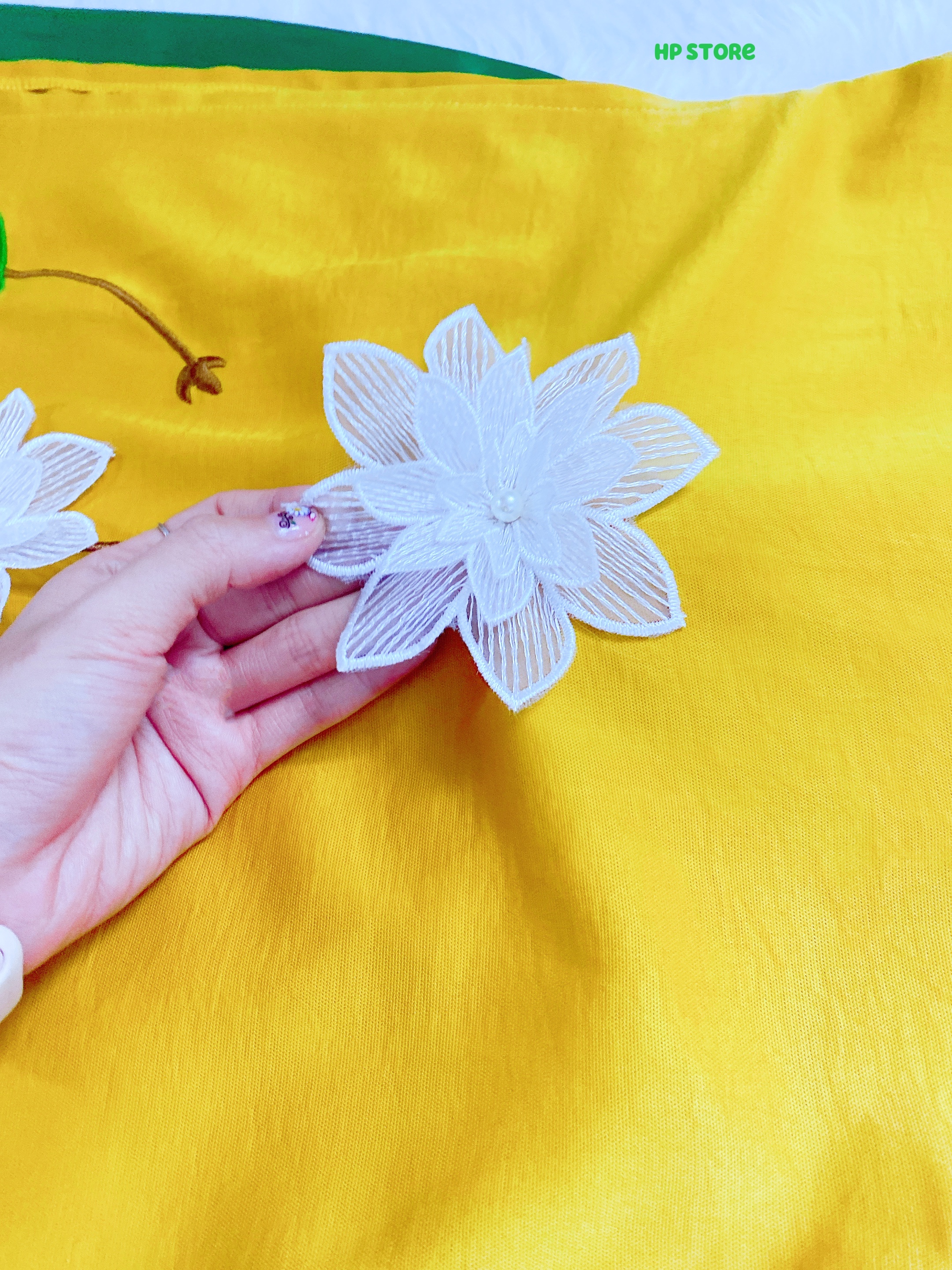 ♥️Áo Dài Nữ Hoa Sen Thêu Vàng Kèm Quần Thiết Kế Cao Cấp