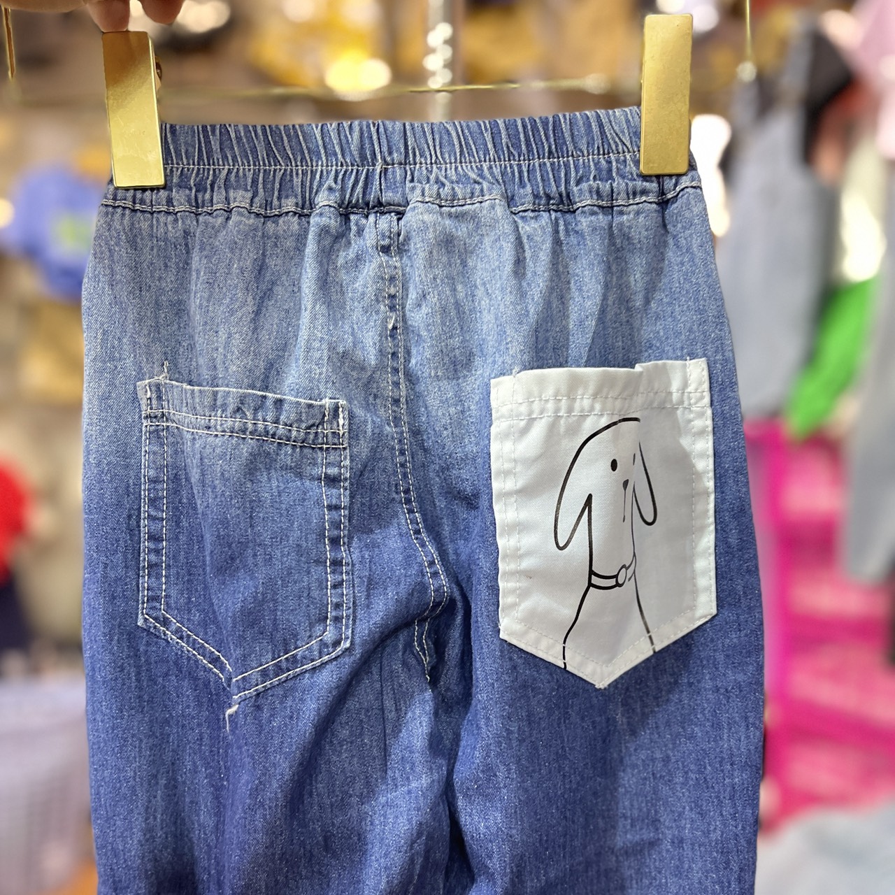 Quần jean bé gái lửng size đại 3-8 tuổi túi sau hình cún vải cao cấp mềm mỏng kiểu dáng thời trang