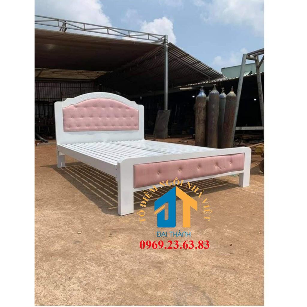 Giường sắt hộp cao cấp nhiều kích thước màu sắc sơn tĩnh điện bền đẹp không rỉ sét