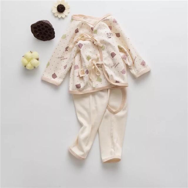 Bộ quần áo sơ sinh dài tay 100% organic cotton hữu cơ tự nhiên không tẩy nhuộm hóa chất an toàn cho bé