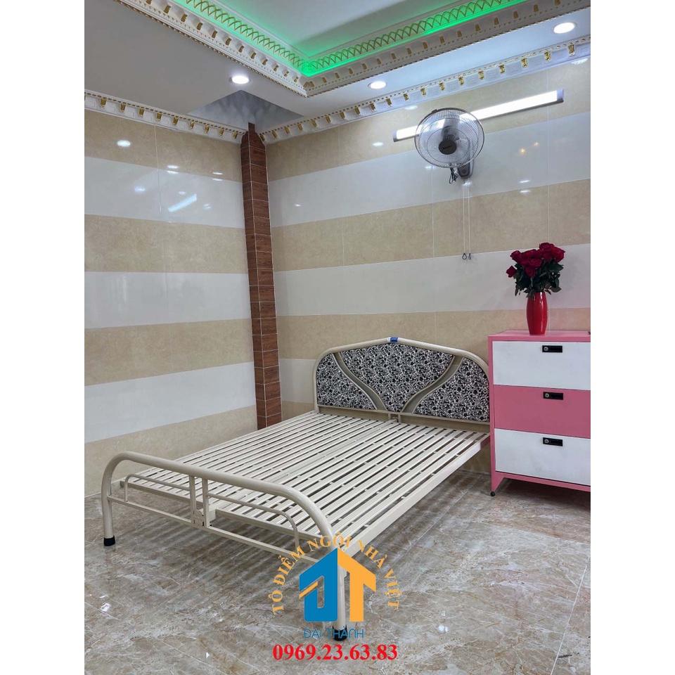 Giường sắt cao cấp ĐẠI THÀNH mẫu mới 1m8X2m