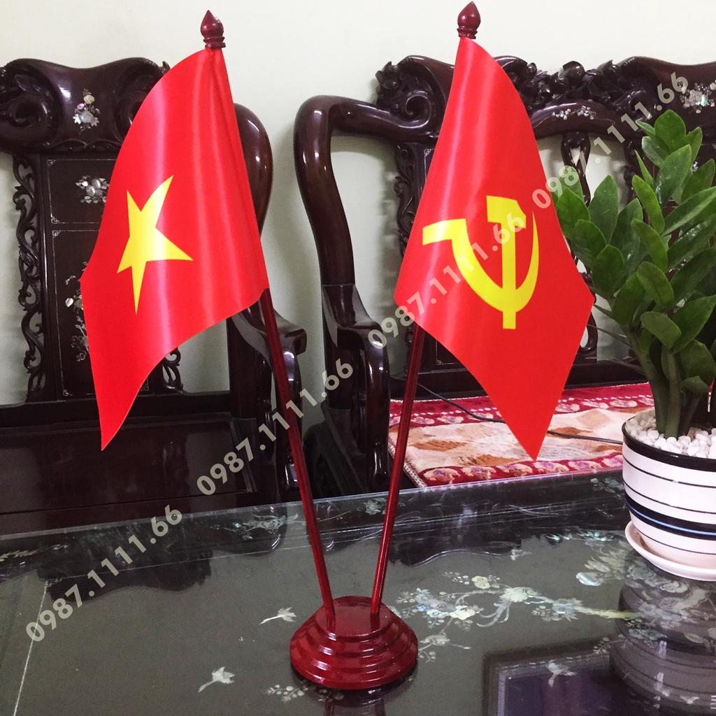 Cờ Để Bàn Đế gỗ Cắm 2 cờ Việt Nam - Đảng
