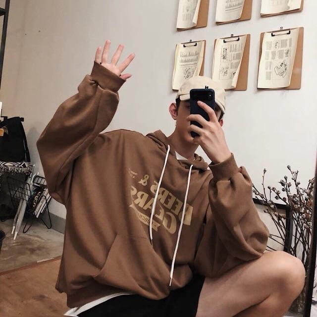 Áo hoodie in kí tự