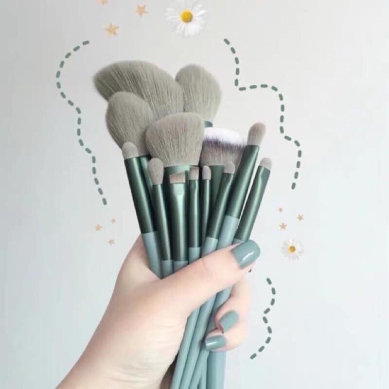 Bộ cọ trang điểm 13 cây kèm túi vải và hộp - Bộ cọ Fix màu xanh pastel