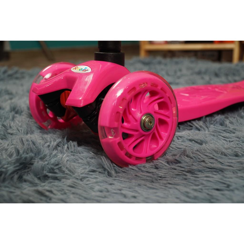 Xe trượt phát sáng vĩnh cửu scooter an toàn cho trẻ em chịu lực 100kg - Xe Scooter M4-3 nhiều màu
