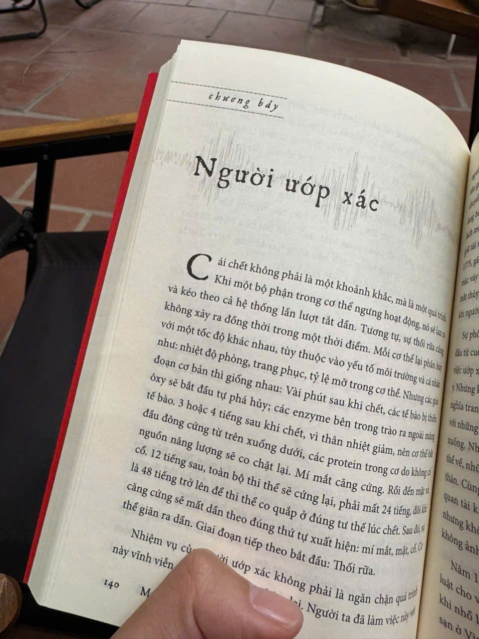 MUÔN CHUYỆN TỬ SINH – Hayley Campbell – Eve La Lune dịch – AZ – NXB Thế Giới