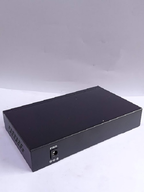 Switch Poe 9 port (8 Poe + 1 Utp) chuẩn 10/100m