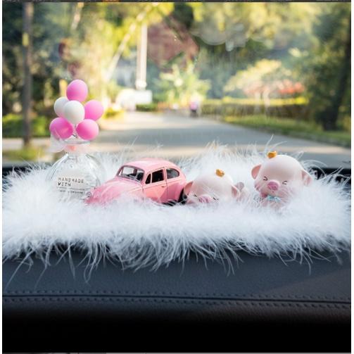 Set gia đình heo hạnh phúc trang trí taplo ô tô, táp lô xe hơi -Hoàng Đông Shop