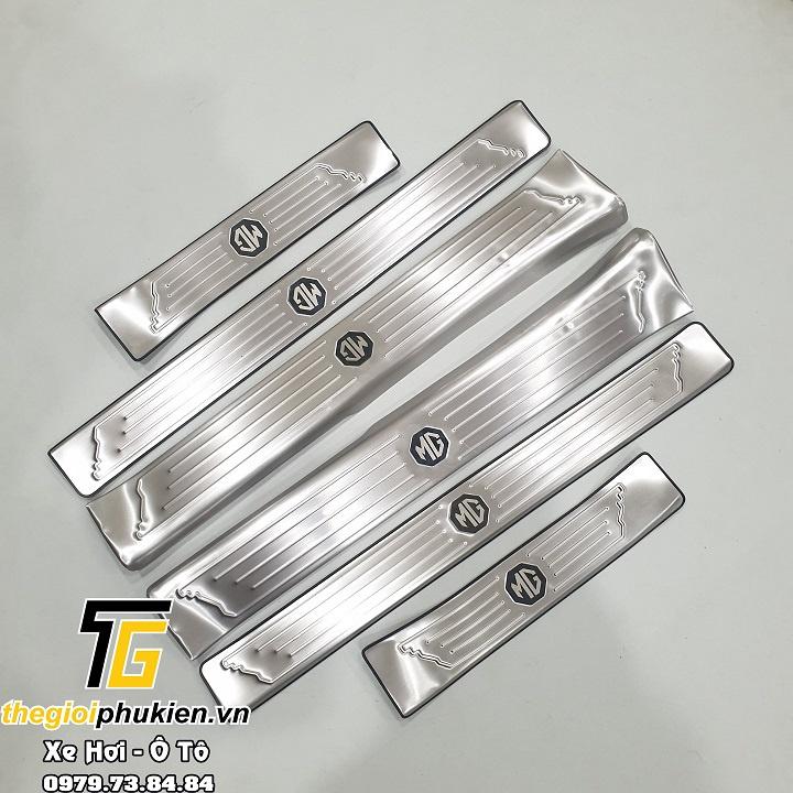Bộ Ốp bậc, Nẹp bước chân MG ZS – Mẫu Inox