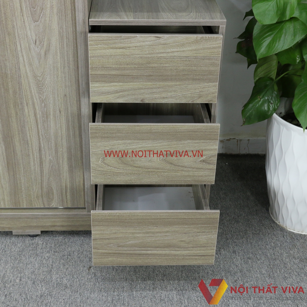 Tủ Quần Áo Cửa Lùa Gỗ MDF Melamine Có Kệ Trang Trí Màu Xám Chỉ Trắng Đẹp