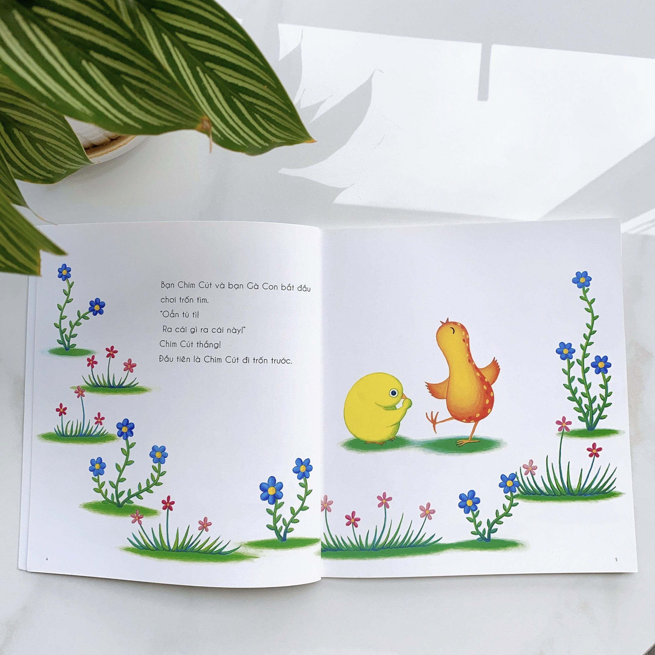 Hình ảnh Sách cho bé từ 0-3 tuổi - Nhận biết, Quan sát - Bạn chim cút chơi trốn tìm (Truyện tranh Ehon Nhật Bản)