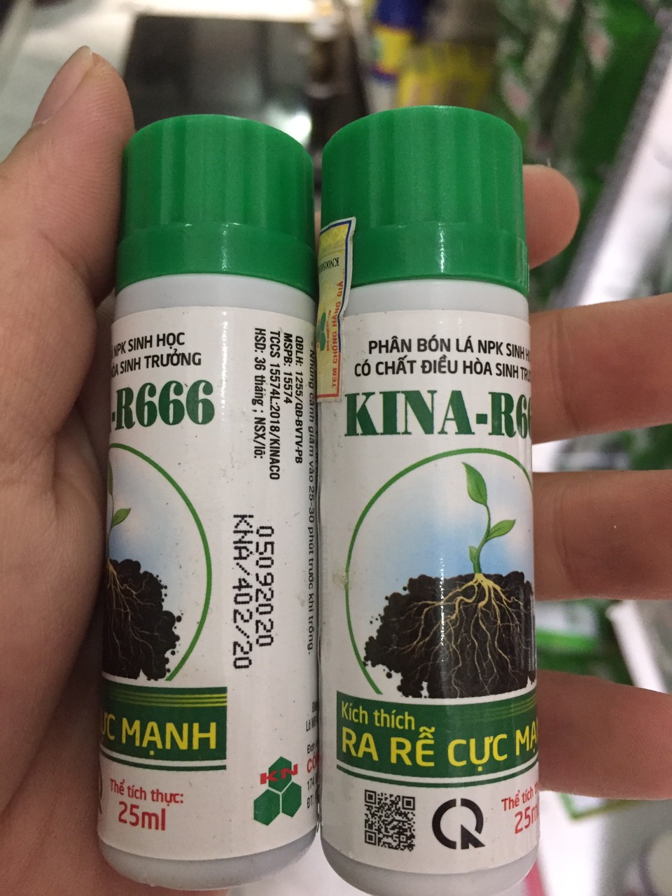 Phân bón NPK sinh học KINA R666 kích thích RA RỄ CỰC MẠNH Chai 25ml