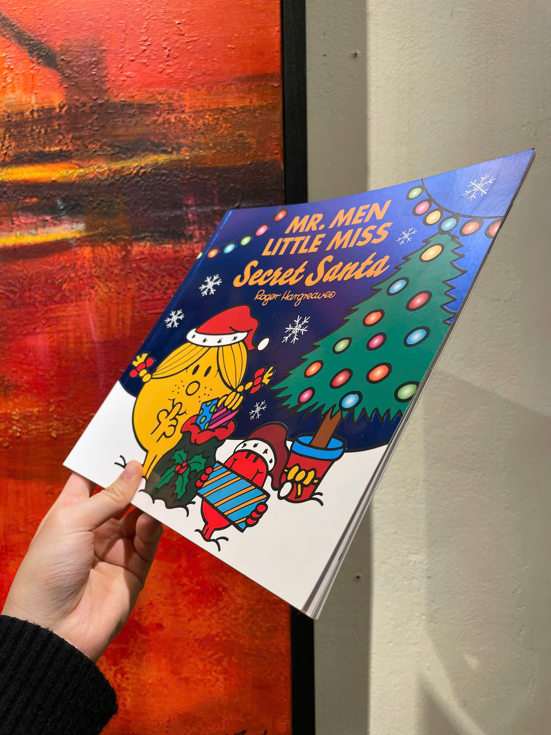 Sách - Mr. Men Little Miss Secret Santa by Roger Hargreaves - The Perfect Christmas Gift now