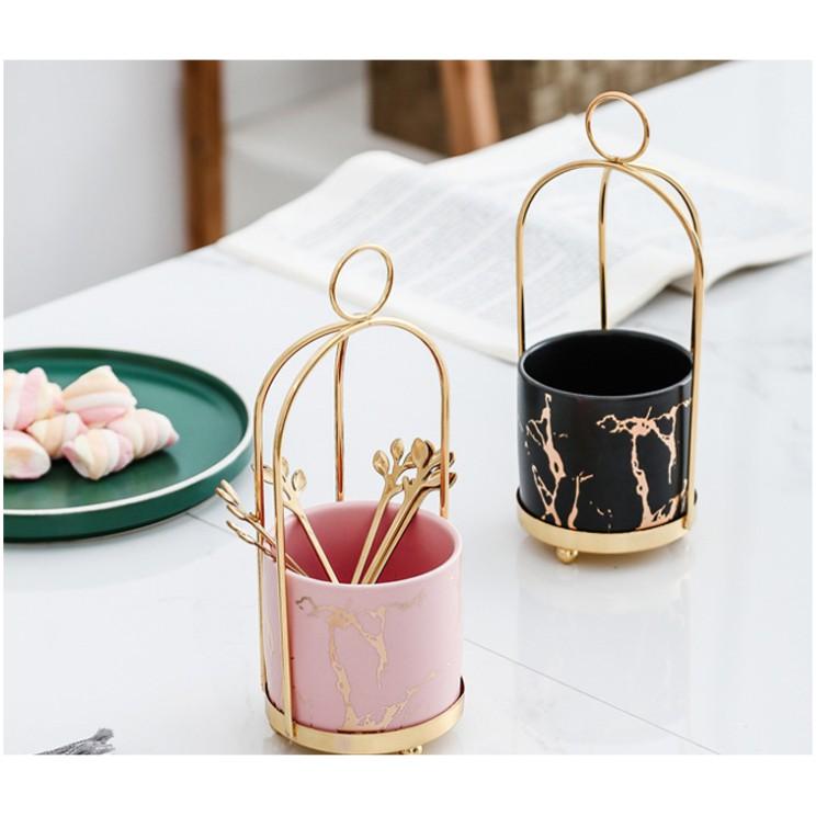 Lọ có quai xách trang trí để bàn ăn bàn làm việc LOTTA