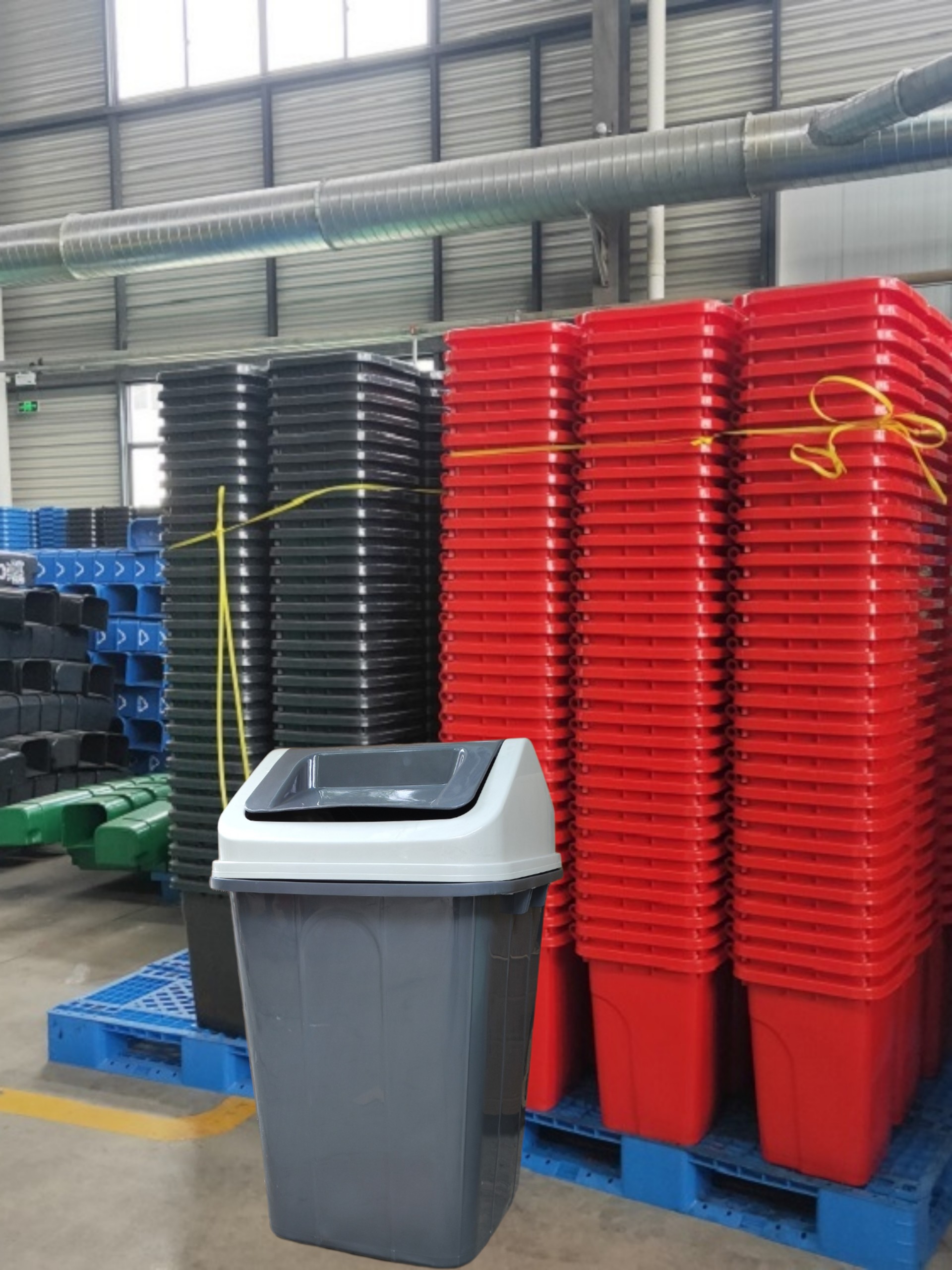 Thủng rác nắp lật công nghiệp hàng cao cấp