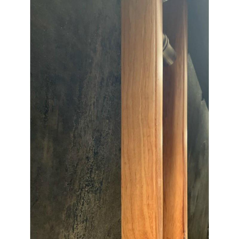 Tay nắm gỗ cửa đi