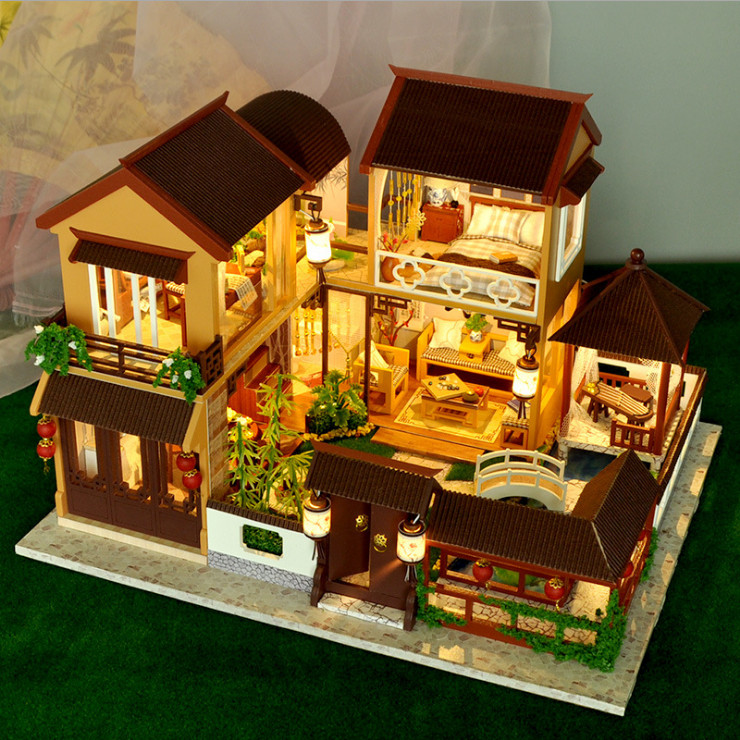 Mô hình nhà DIY Doll House A Cozy Little Courtyard Kèm Hộp nhạc và Mica Chống bụi