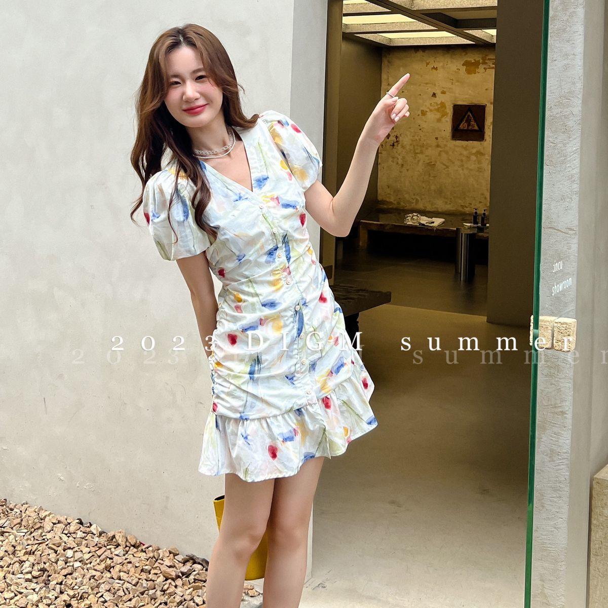 TOBE1SHOP Phong cách Pháp Vintage tranh sơn dầu xếp li váy mùa hè V cổ thắt lưng hiển thị gầy khí chất cao cấp cảm giác váy nhỏ