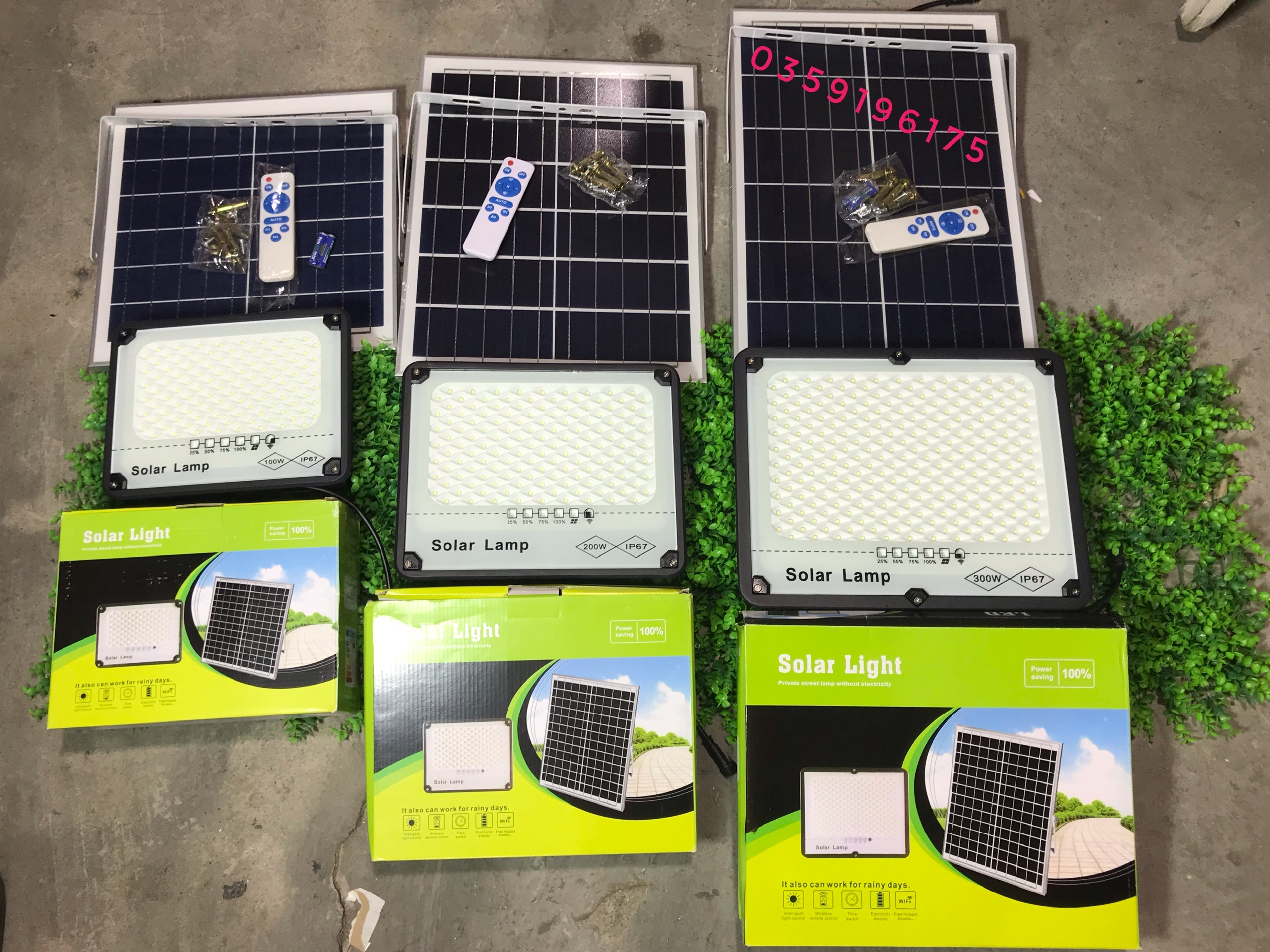 Đèn năng lượng mặt trời 300W chống chói