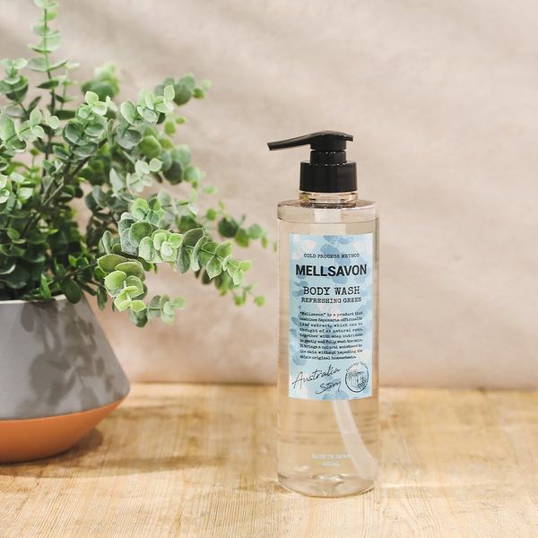 Sữa Tắm Trắng Da Chiết Xuất Từ Lá Khuynh Diệp Mellsavon Body Wash Refreshing Green 460ml (Combo 460ml Và 24ml)