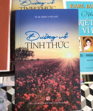 Đường về tỉnh thức - TS.BS. Trần Tuấn Anh | Sách Khai Phóng