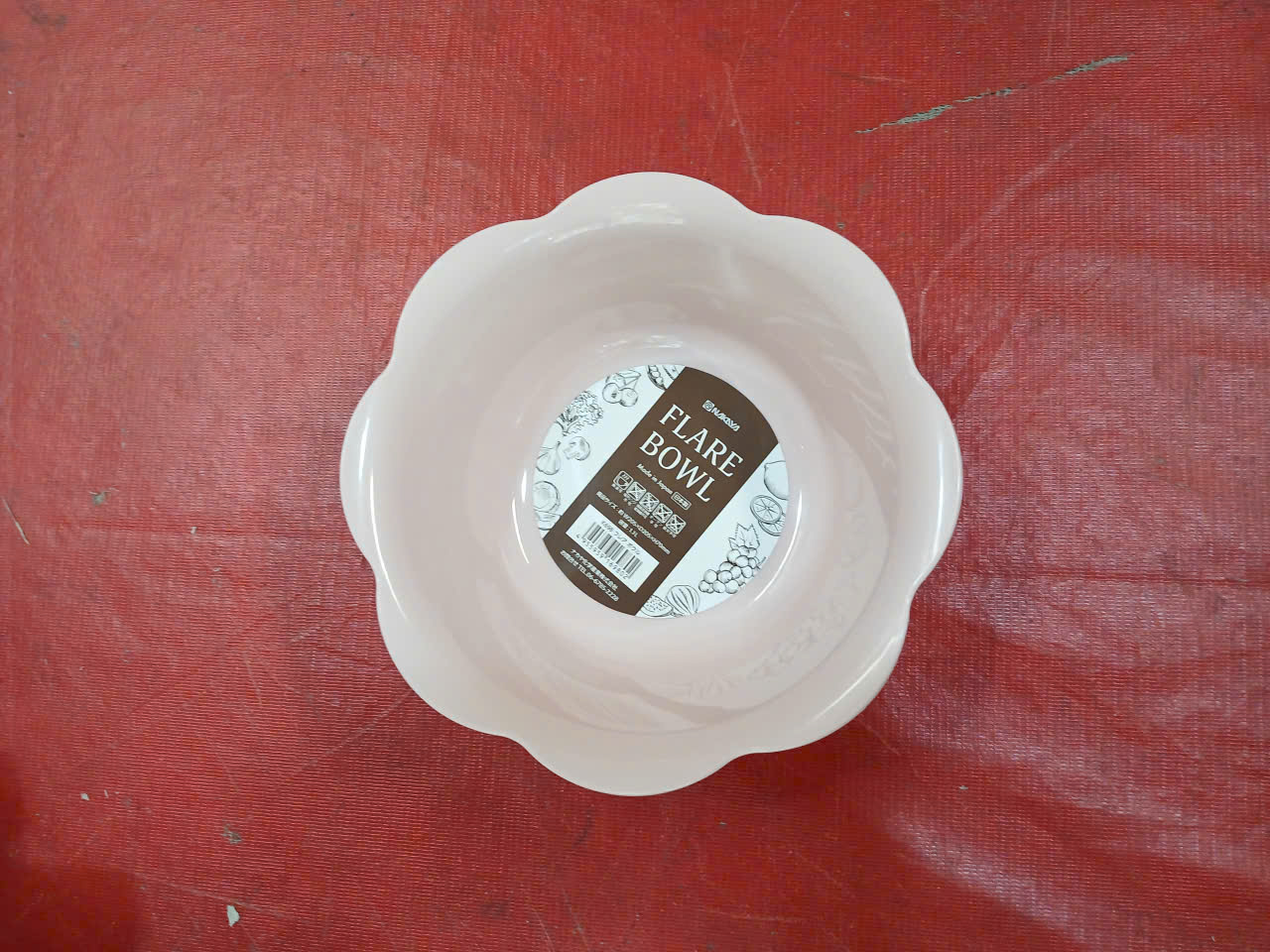Tô nhựa hình cánh hoa Nakaya Flare Bowl 1.1L