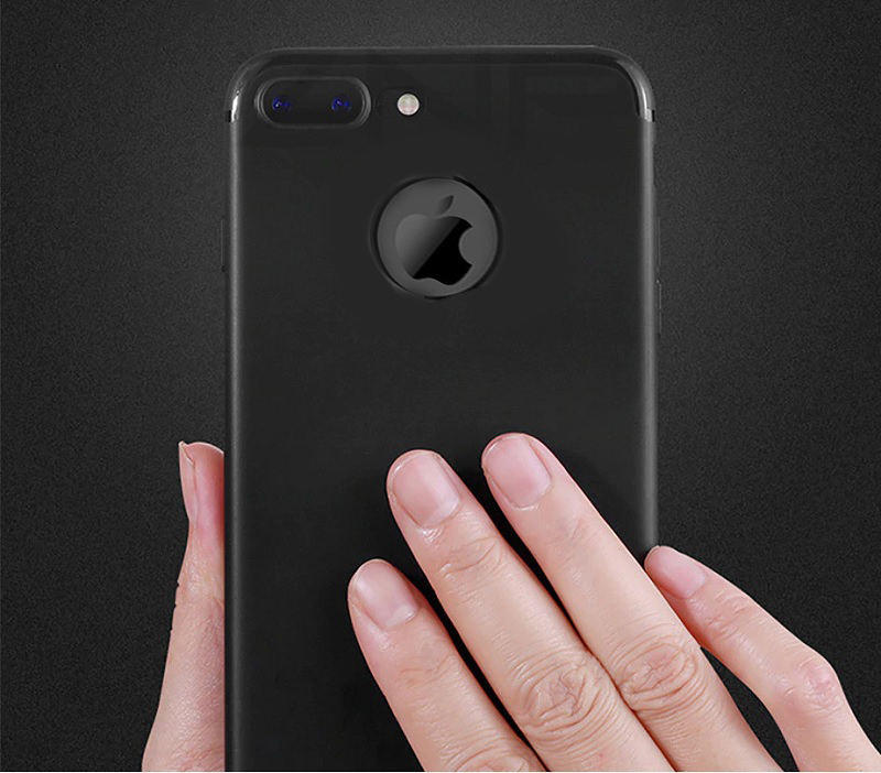 Ốp Lưng Silicon Dành Cho iPhone 7 Plus Có Khoét Hình Logo