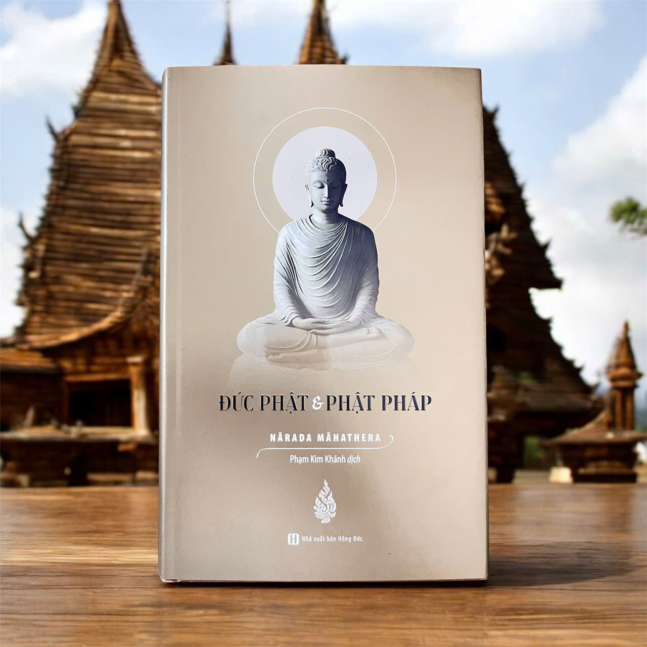 Sách Đức Phật và Phật Pháp ( bìa cứng ,bản xịn, giấy đẹp)