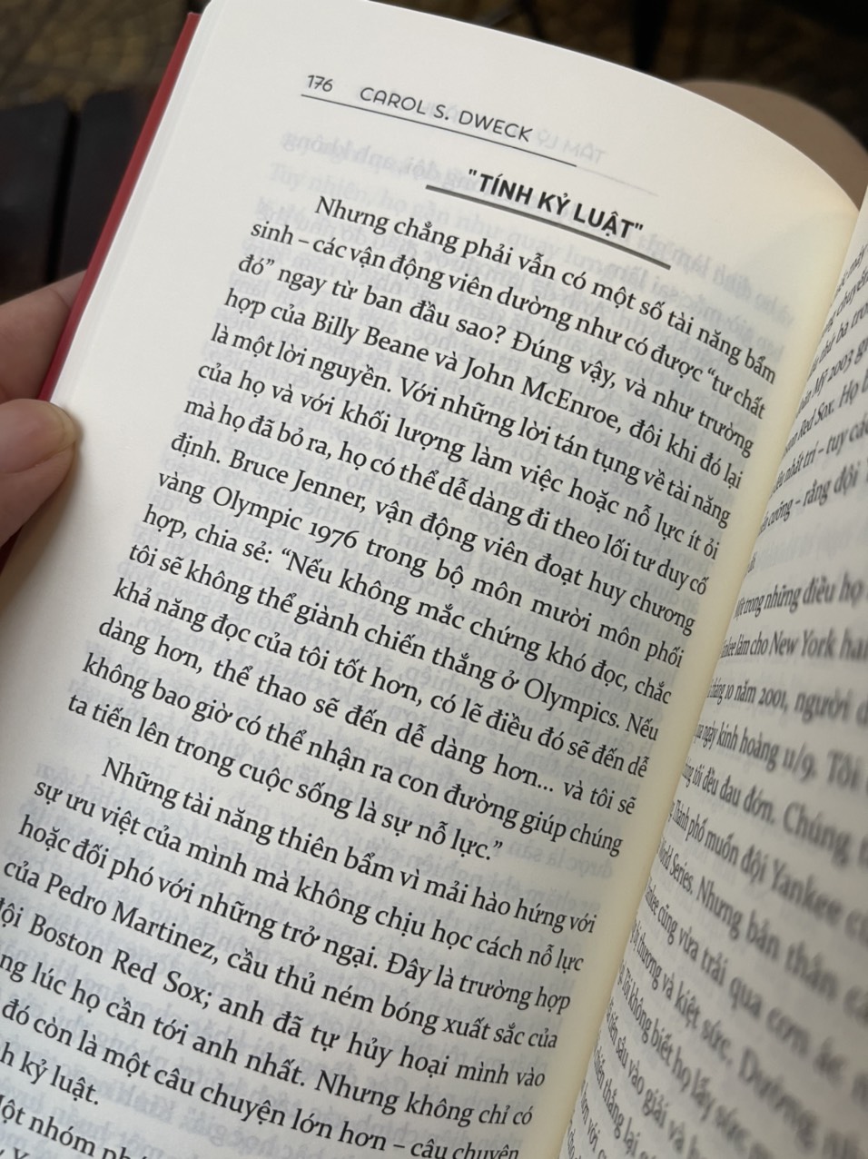 TÂM LÝ HỌC THÀNH CÔNG – Carol S. Dweck - Hồ Hạnh Hảo dịch - Alphabooks -Nhà Xuất Bản Lao Động