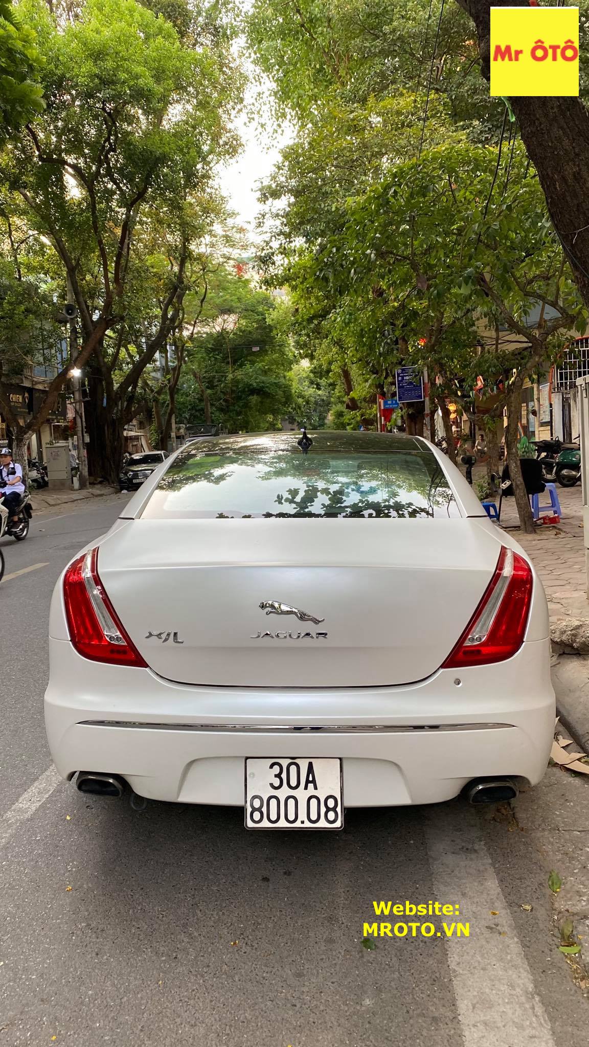 Rèm Che nắng xe Jaguar XJL 1 có hút nam châm, Vải dày dặn, chống nắng tuyệt đối, dễ dàng lắp đặt