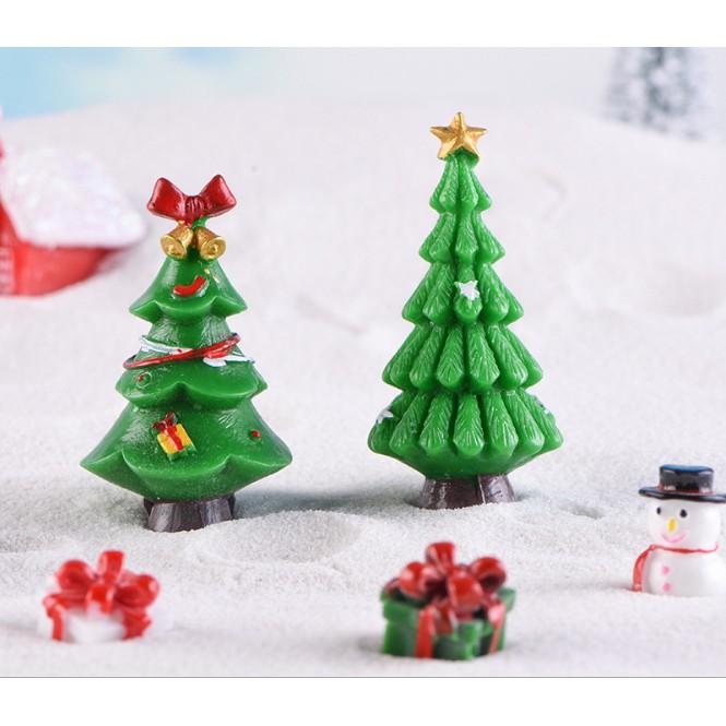 Mô hình cây thông Noel mini bằng nhựa trang trí tiểu cảnh, bonsai, móc chìa khóa, DIY