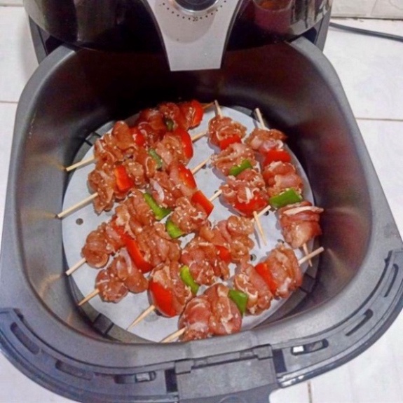 Giấy Nến Lót Nồi Chiên Không Dầu Set 100 Cái Chịu Nhiệt Cao Nướng Thực Phẩm Nướng Bánh Thấm Dầu Đa Năng Tiện