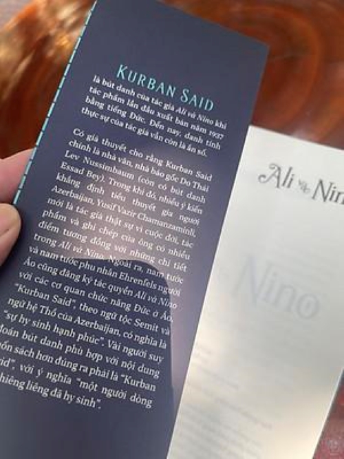 Sách - Ali và Nino (Nhã Nam HCM)